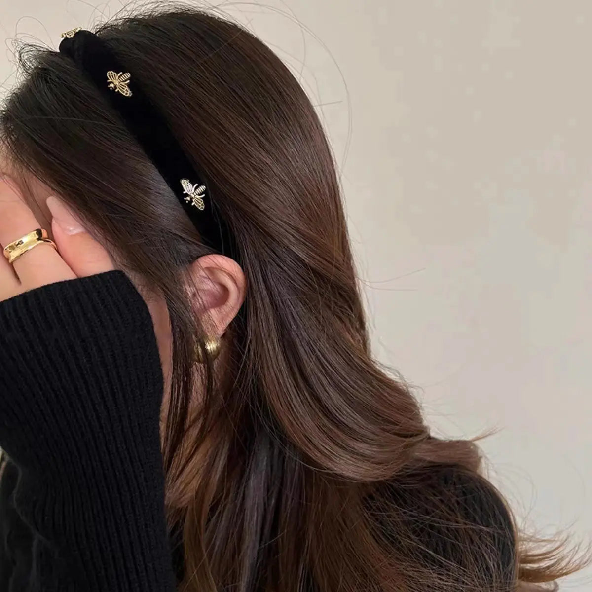 Velvet Bee Chic Face Wash Headband for Women