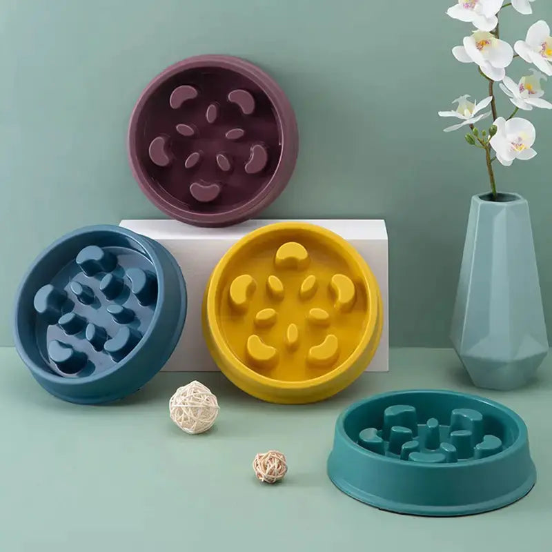 Petal-Shaped Slow Feed Dog Puzzle Bowl - Anti-Slip