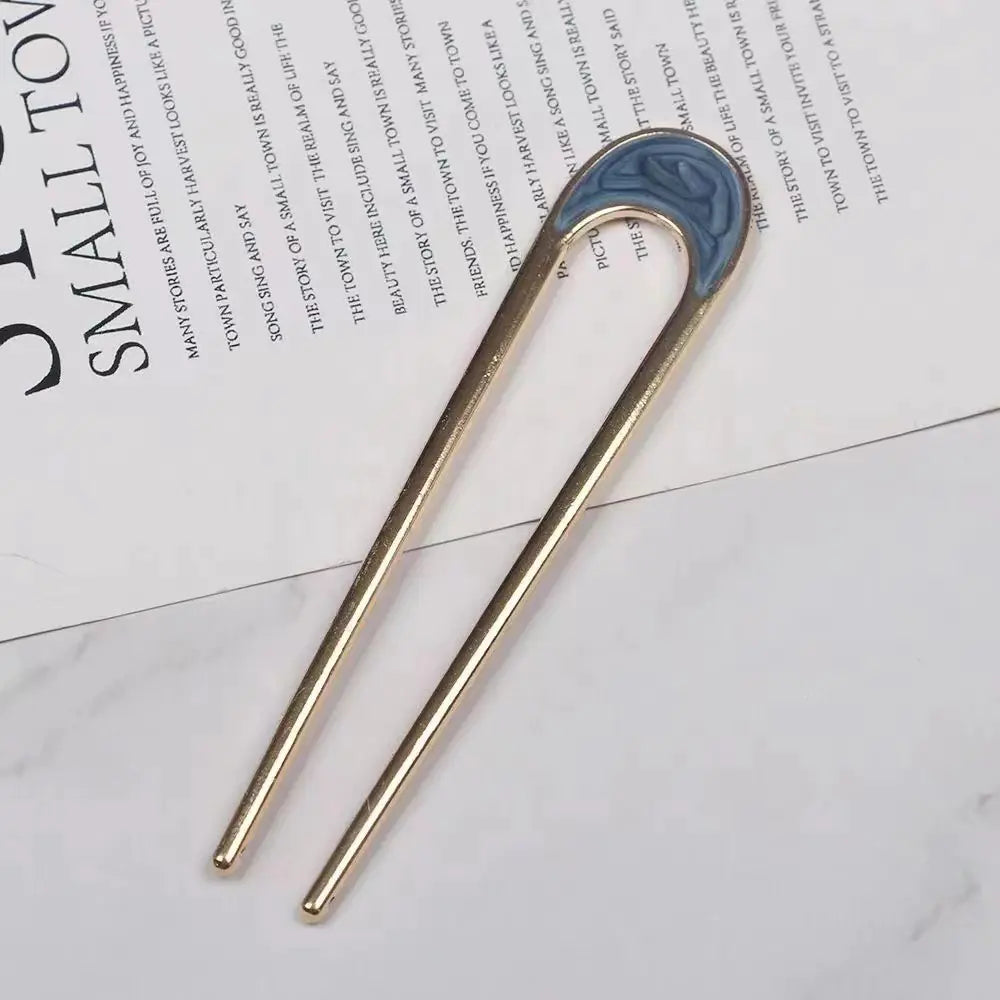 Elegant Shell-Inspired Hair Fork