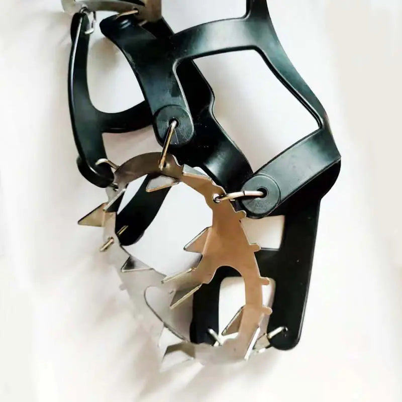 18-Tooth Ice Traction Cleats