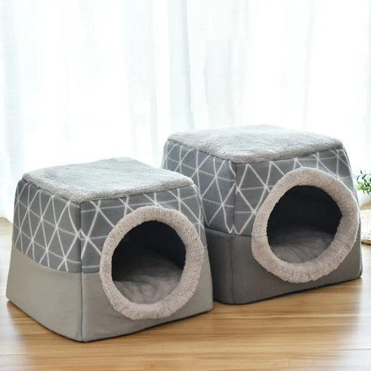 Dual Space Pet Lounge - Capsule Design
