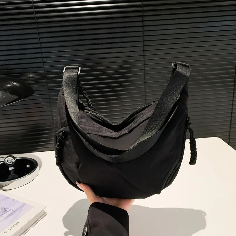Chic Spacious Shoulder Bag