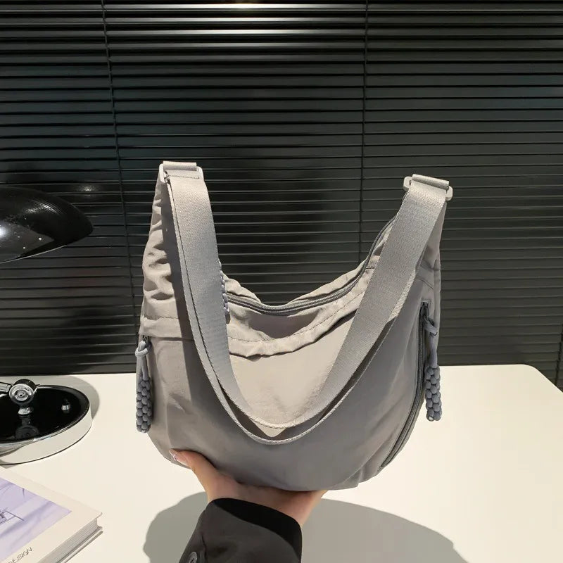 Chic Spacious Shoulder Bag