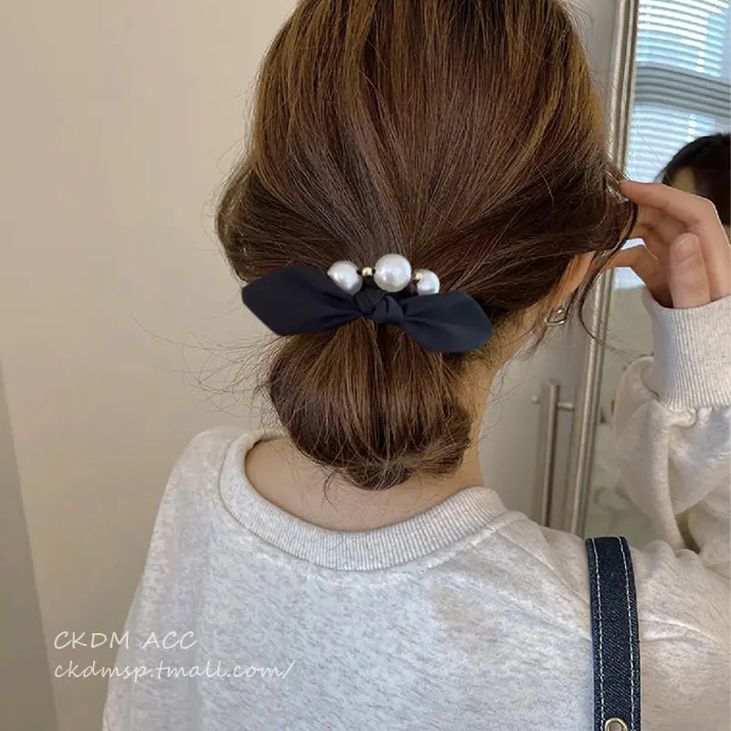 Chic French Bow Pearl Hair Ring