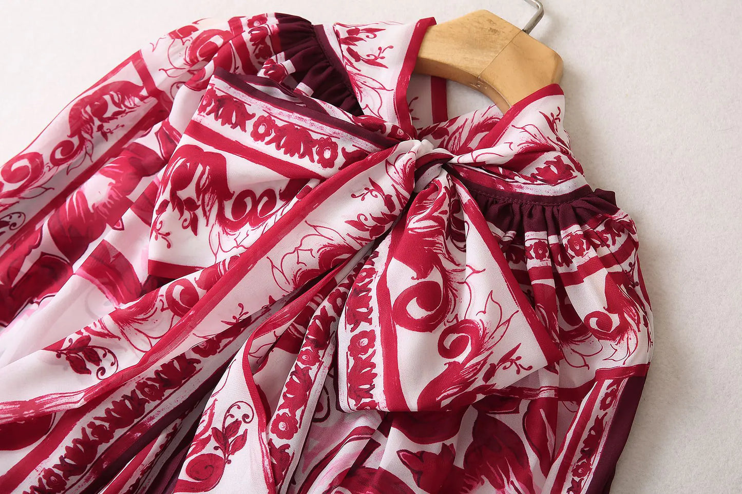 Elegant Floral Porcelain Cape Jacket