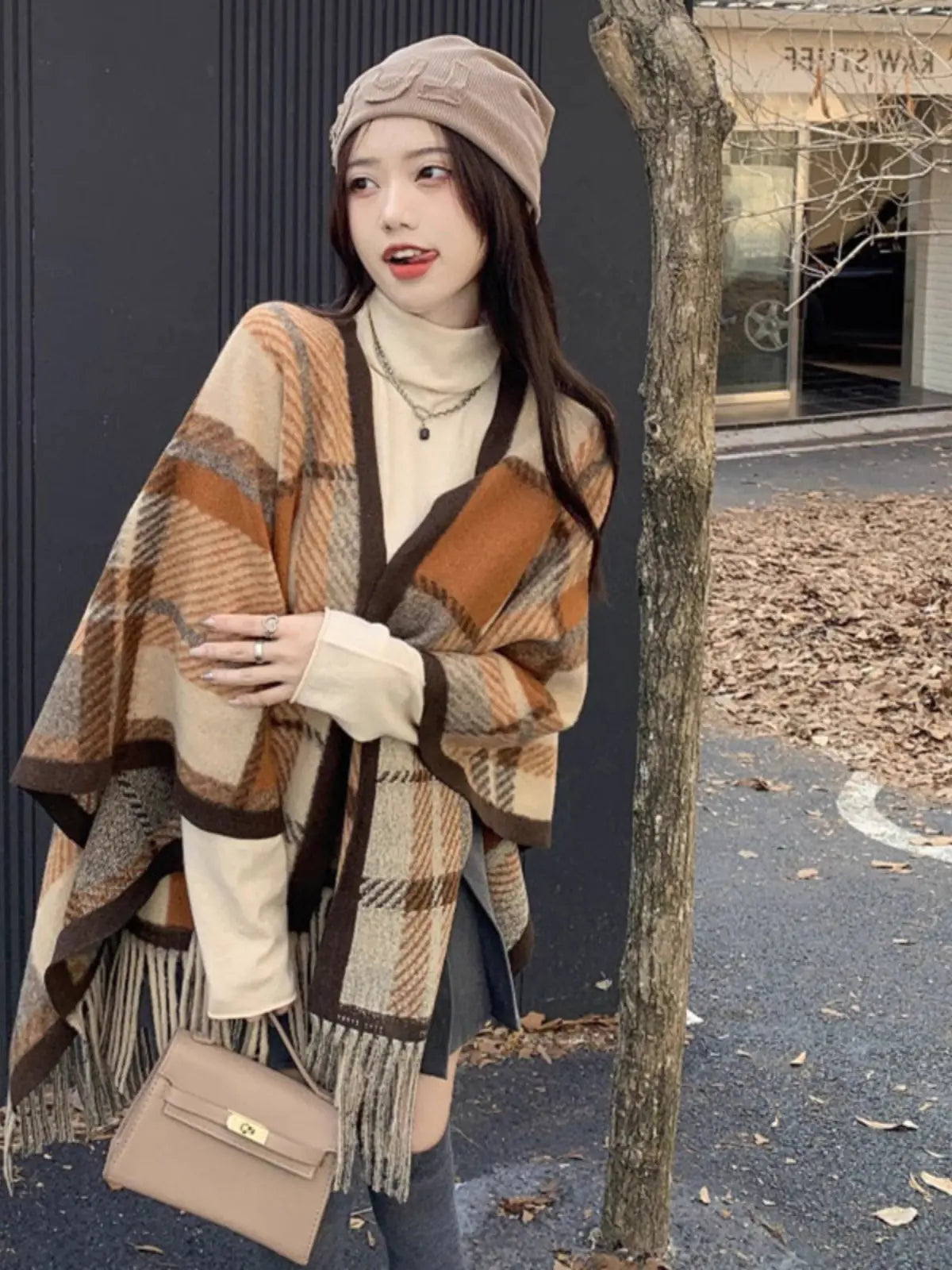 UK Plaid Chic Shawl Cape for Women