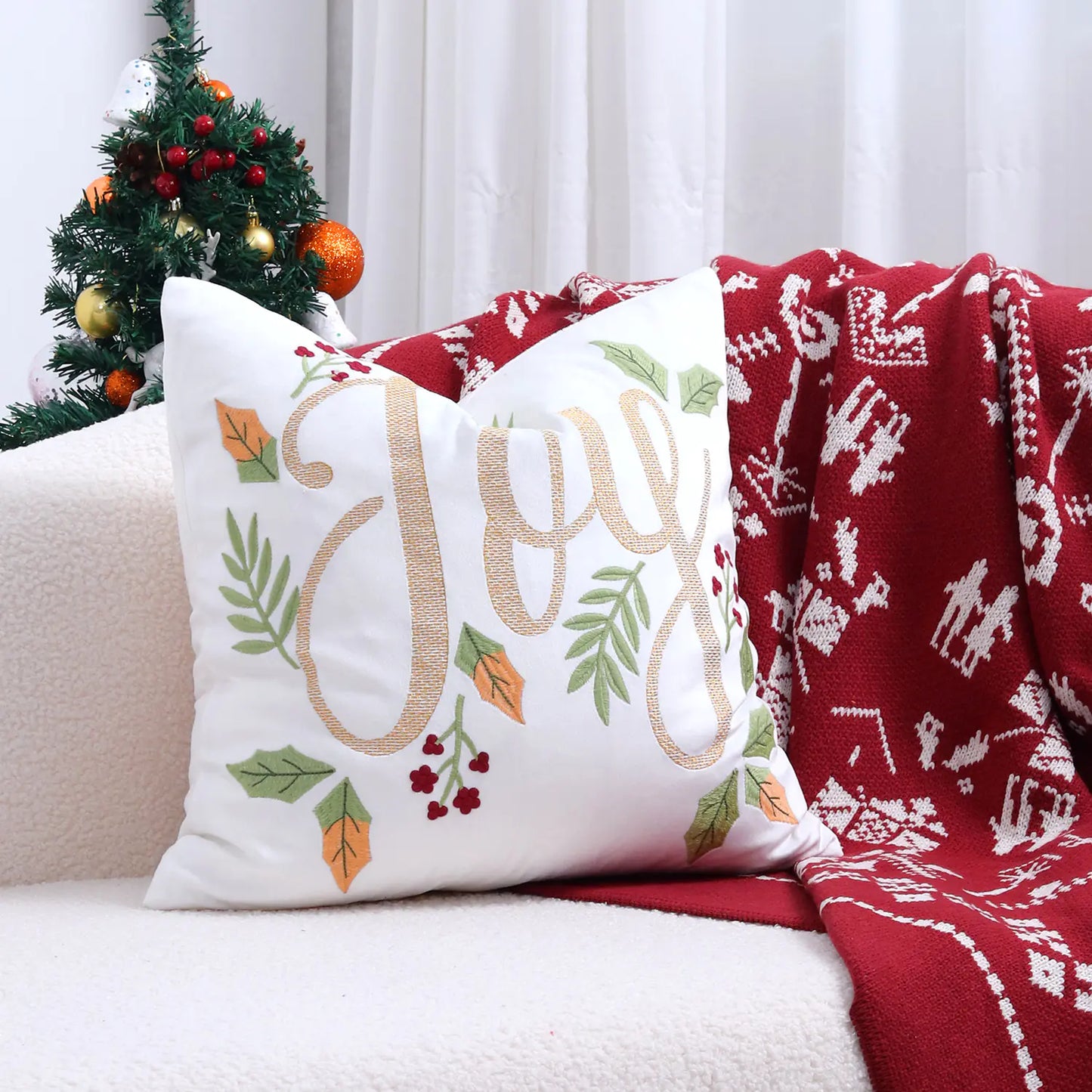 Festive Reindeer Christmas Pillow Cover 45x45 cm