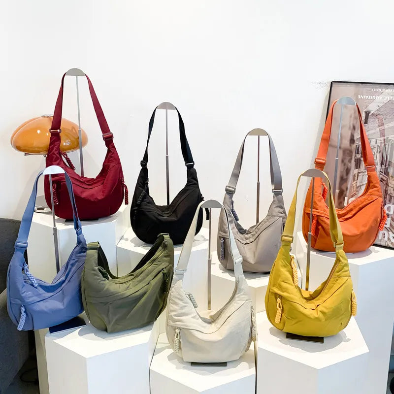 Chic Spacious Shoulder Bag