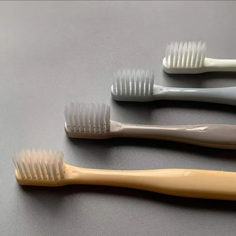 GentleClean 4-Pack Adult Toothbrush Set