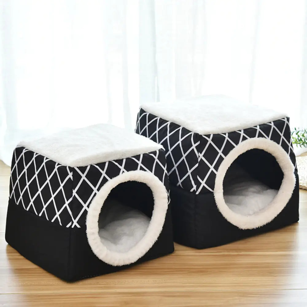 Dual Space Pet Lounge - Capsule Design