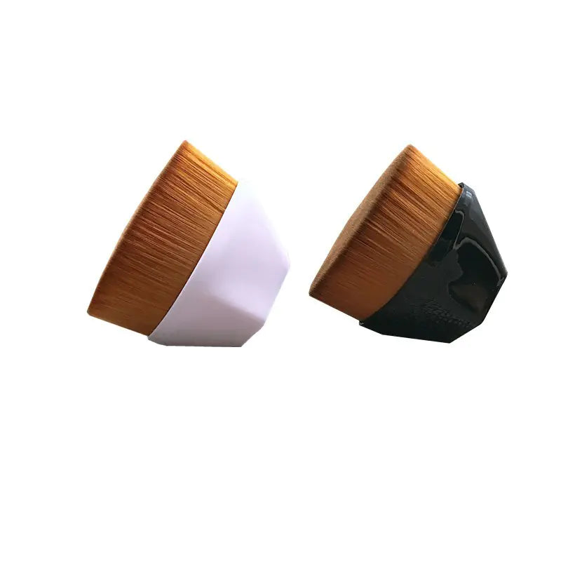 Flawless Petal Quick Foundation Brush