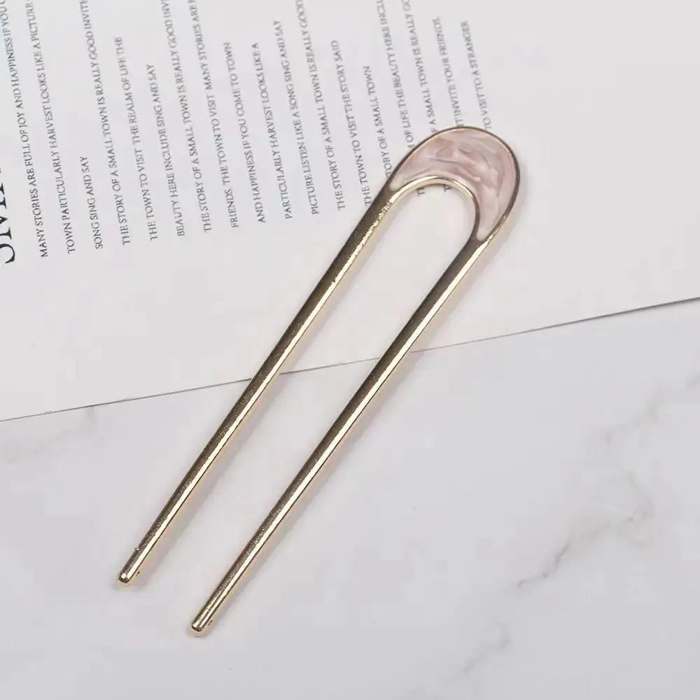 Elegant Shell-Inspired Hair Fork