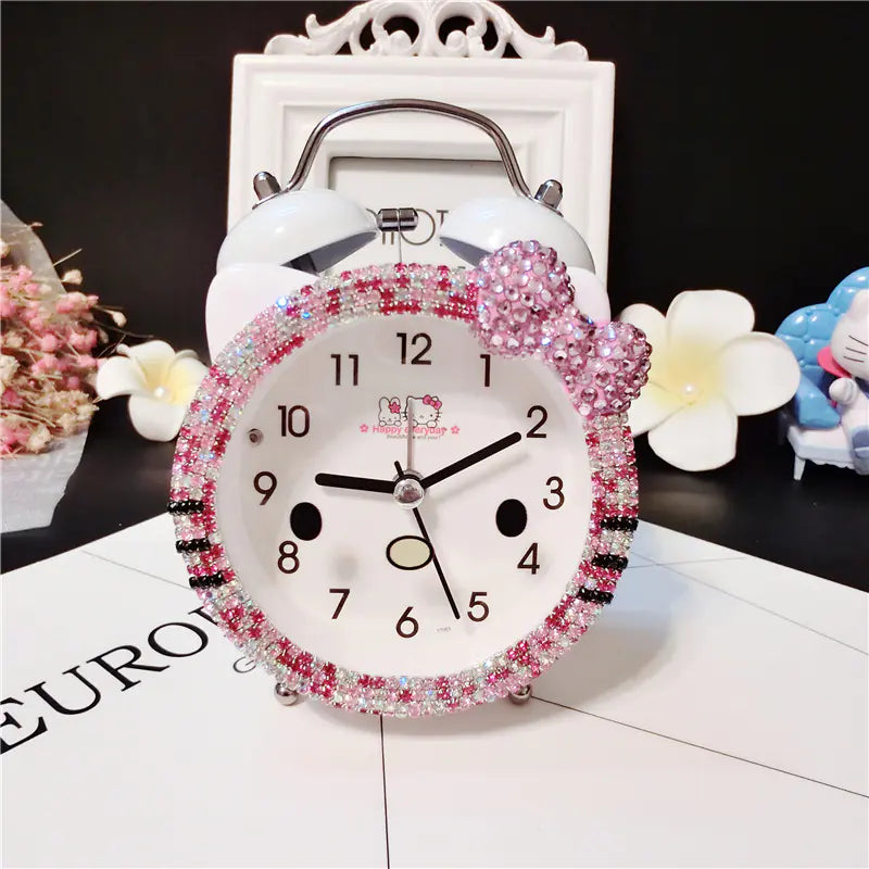 KT Cat Silent Diamond Clock